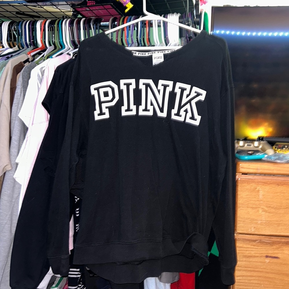PINK crew neck sweatshirt